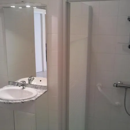 Hotel Cap En Aveyron 2*